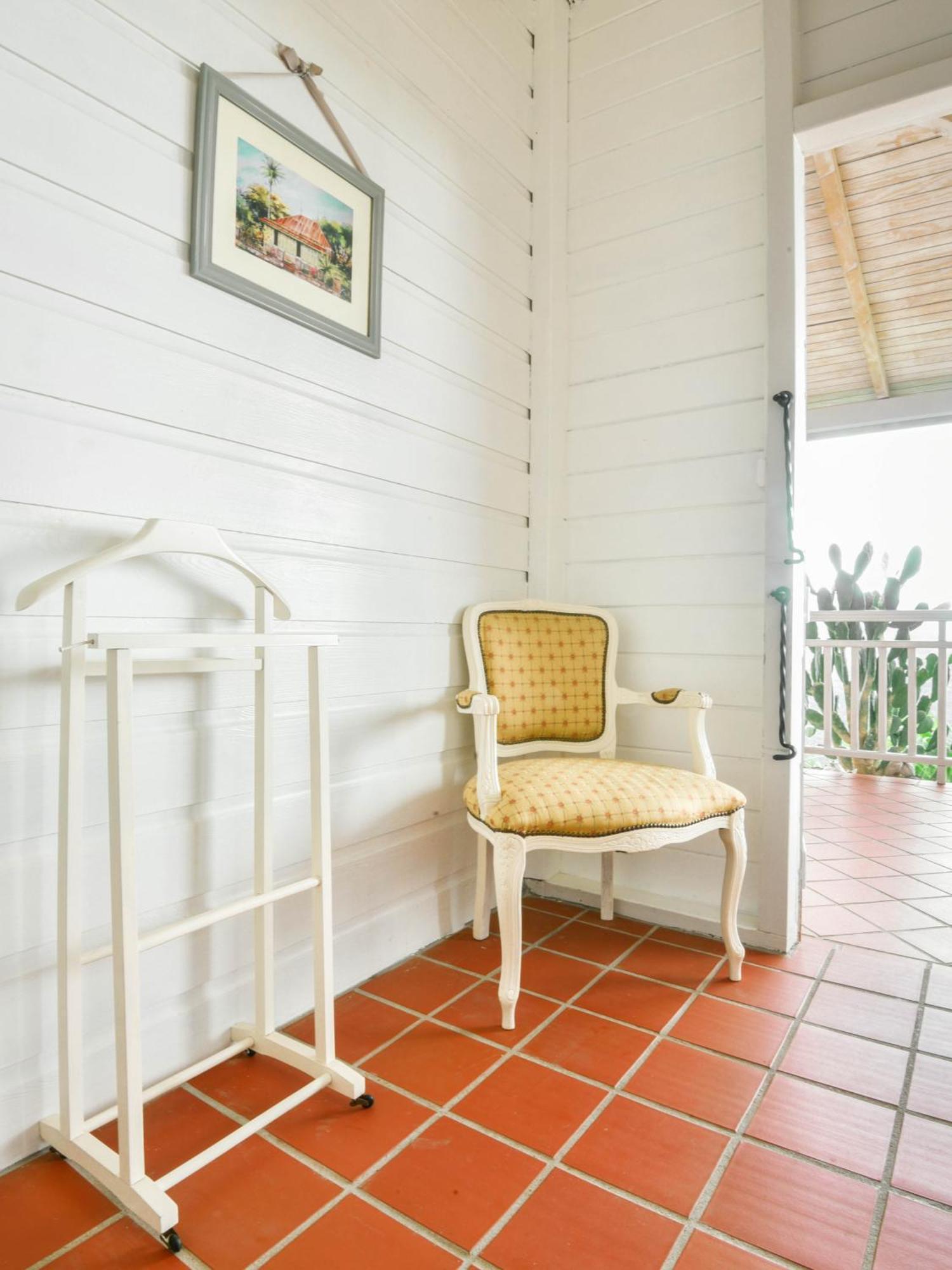 Beausejour Guest House Pointe-Noire Exterior foto